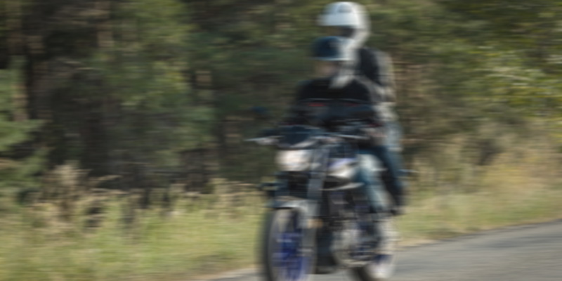 バイクに同乗中の事故