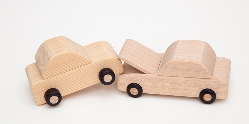 事故後のけがの痛みが辛い男性