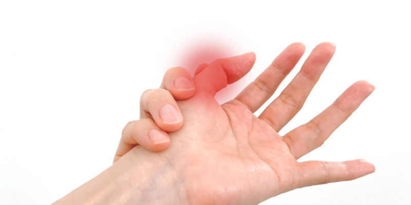 左手親指のけが