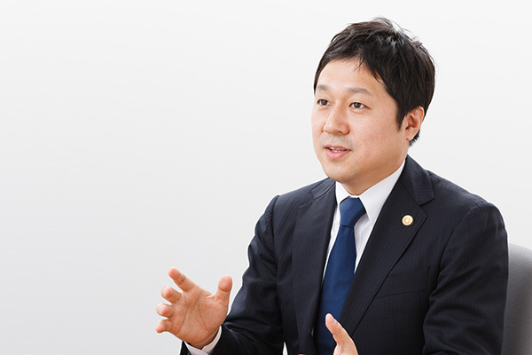 交通事故を熟知した弁護士