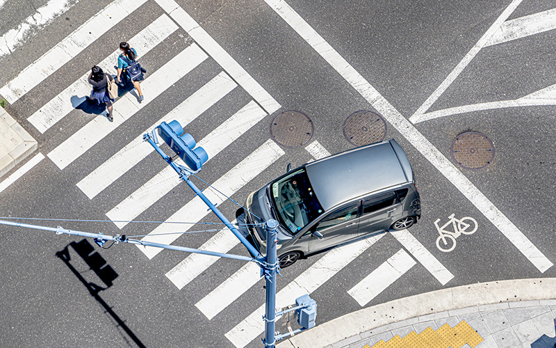 横断歩道での車と自転車の事故